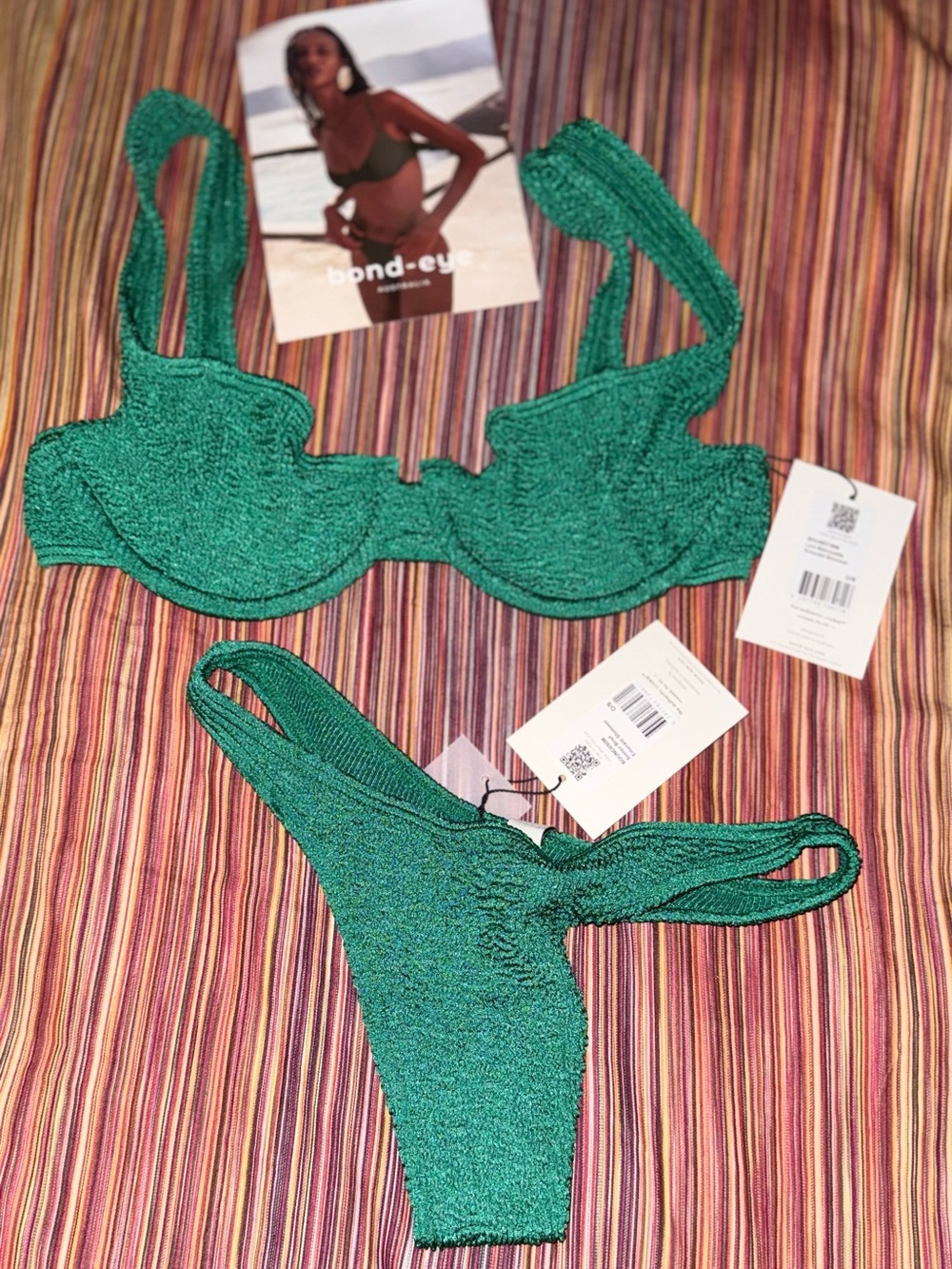 bond-eye Emerald Textured Bikini Top and Strap Set